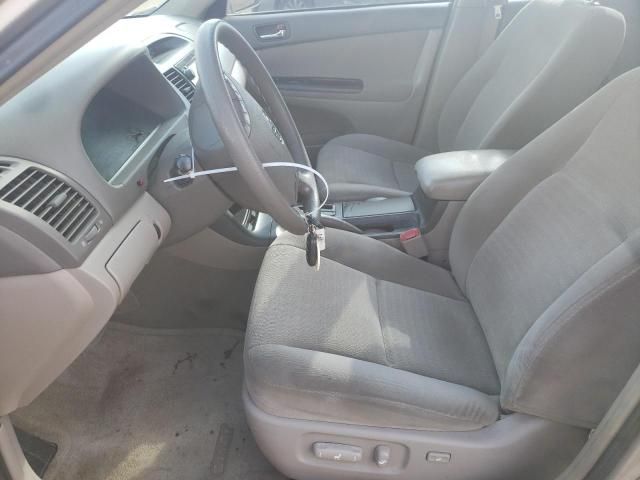 2005 Toyota Camry LE