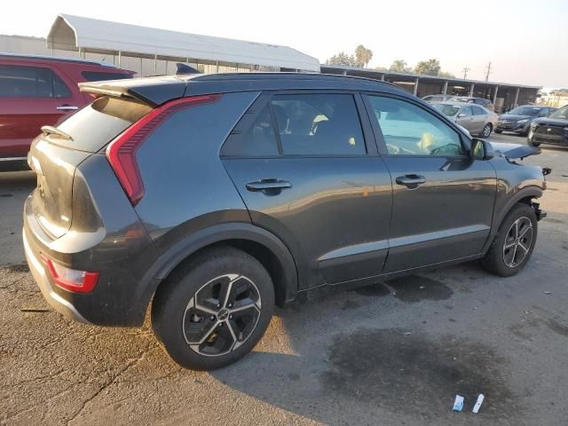 2024 KIA Niro LX