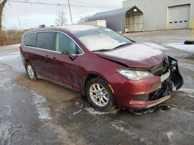 2022 Chrysler Grand Caravan SXT