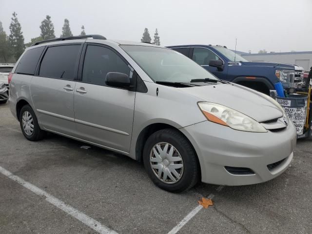 2009 Toyota Sienna CE