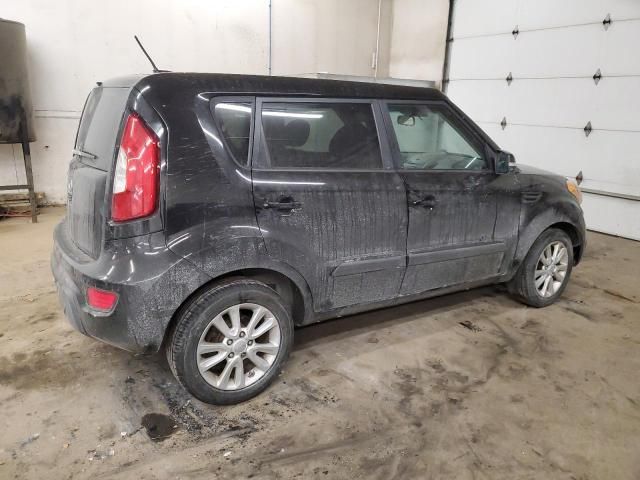 2013 KIA Soul +