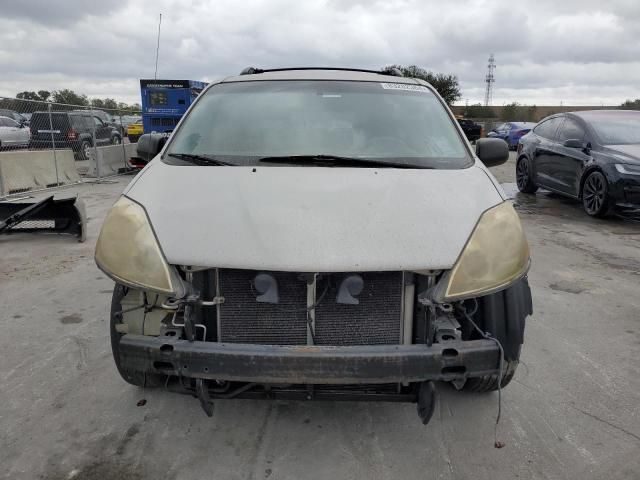 2007 Toyota Sienna CE