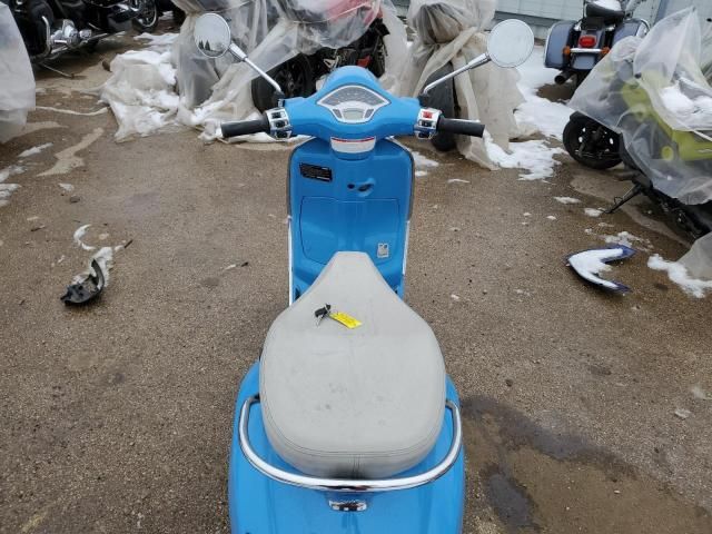 2019 Vespa Primavera