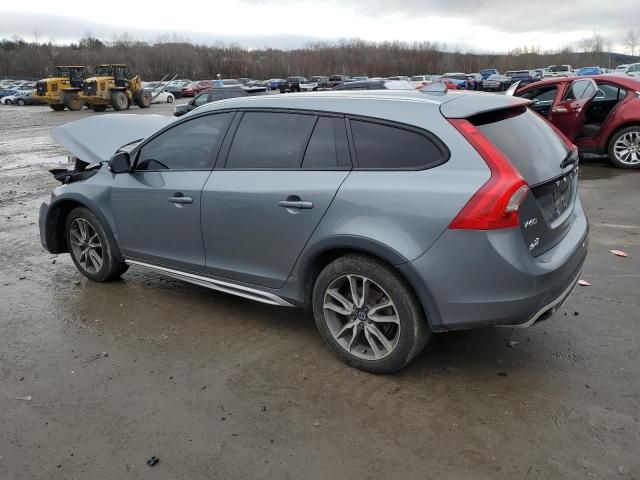 2017 Volvo V60 Cross Country Premier