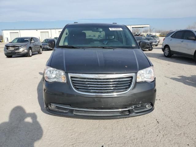 2011 Chrysler Town & Country Touring L