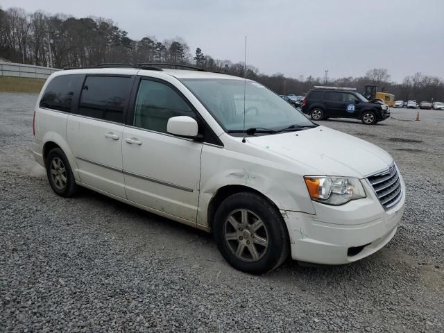 2009 Chrysler Town & Country Touring