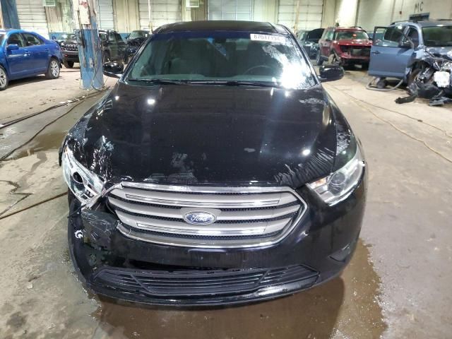 2017 Ford Taurus SEL