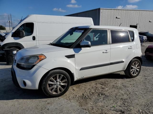 2013 KIA Soul +