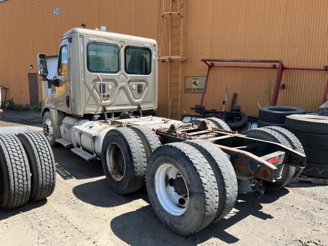 2007 Freightliner Cascadia