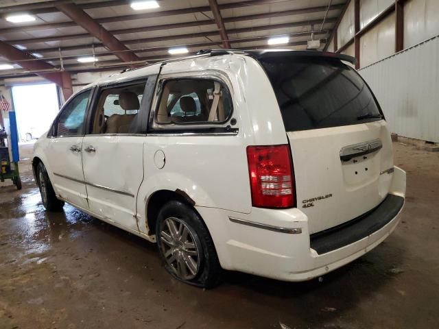 2010 Chrysler Town & Country Limited