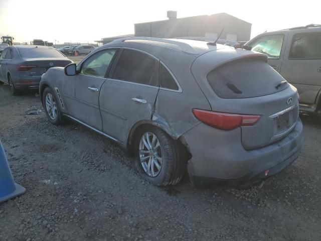 2011 Infiniti FX35