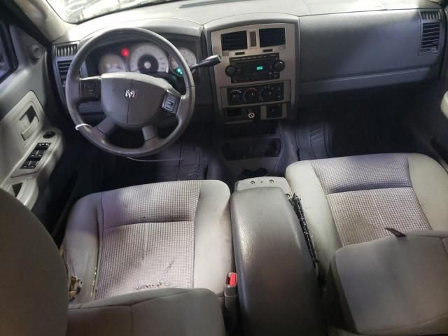 2007 Dodge Dakota Quad SLT