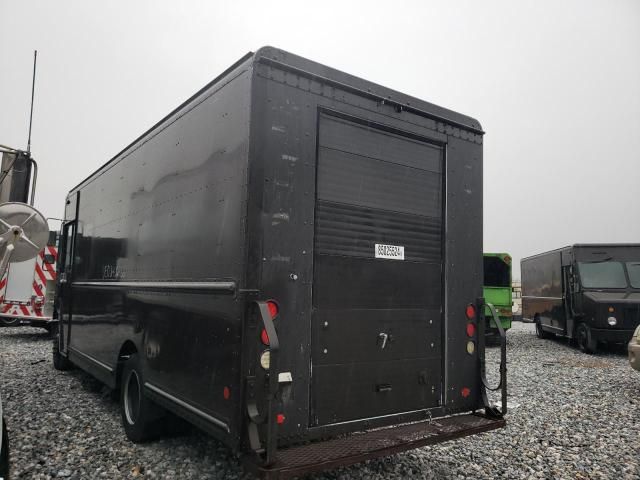 2009 Freightliner Chassis M Line WALK-IN Van