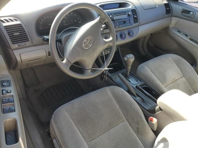 2004 Toyota Camry LE