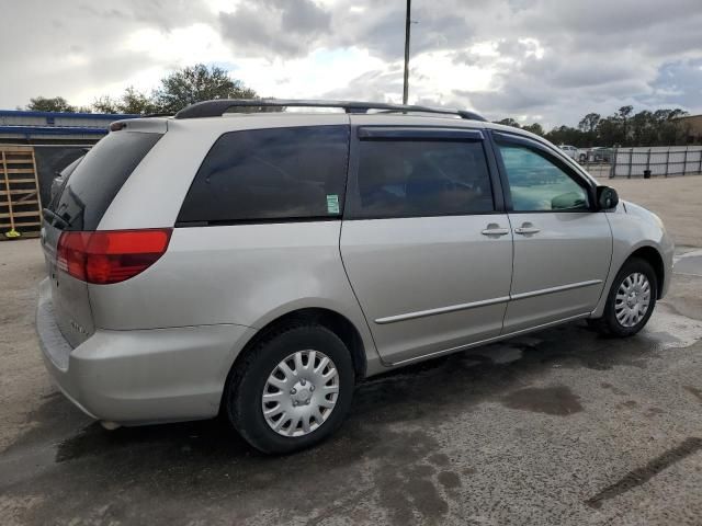 2005 Toyota Sienna CE