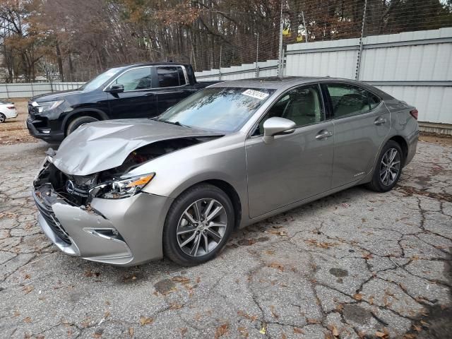 2016 Lexus ES 300H