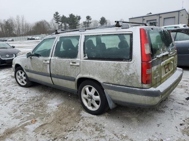 2000 Volvo V70 XC