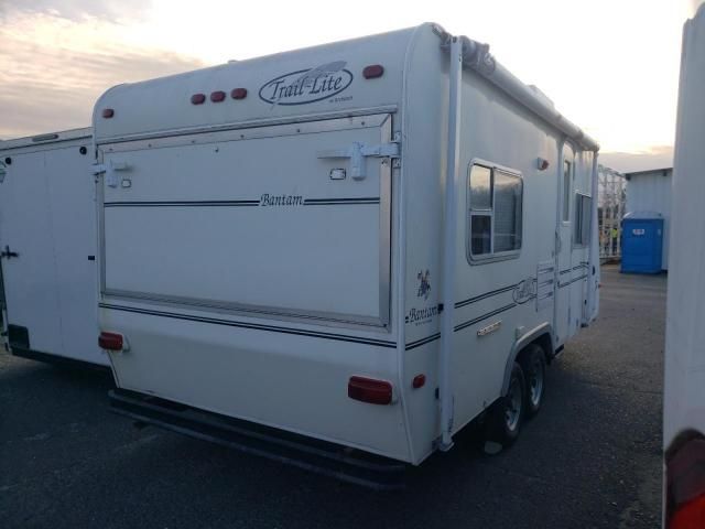 2000 R-Vision Trailer