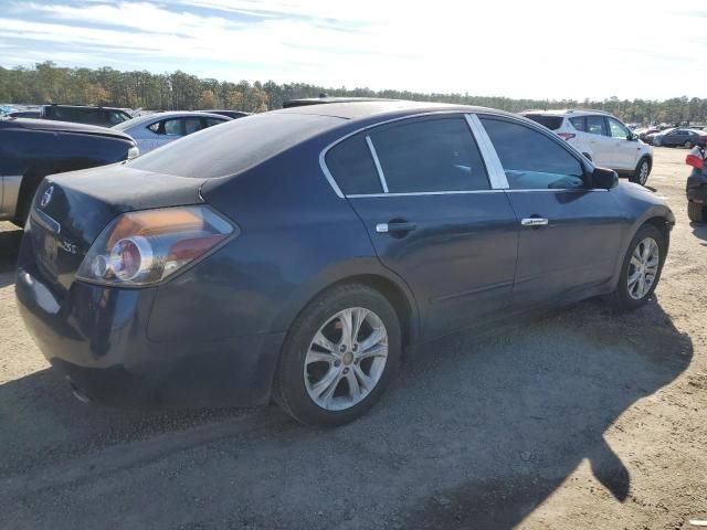 2010 Nissan Altima Base