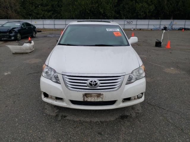 2010 Toyota Avalon XL