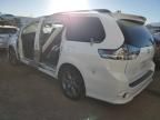 2019 Toyota Sienna SE