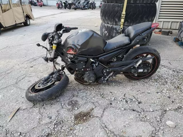 2011 Yamaha FZ6 RC