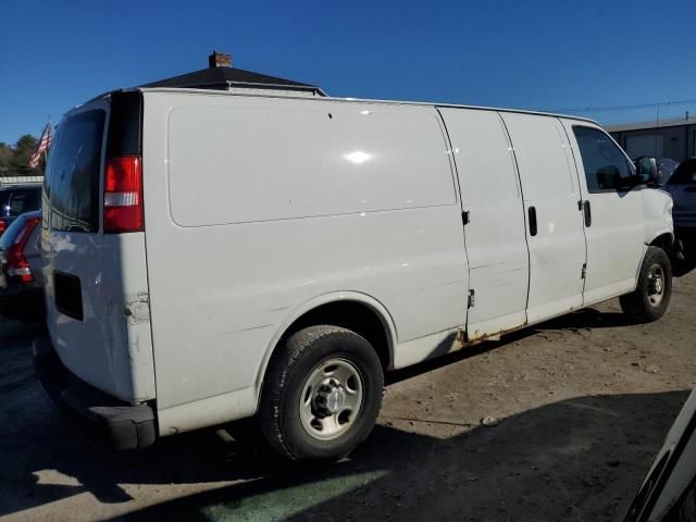 2017 Chevrolet Express G2500