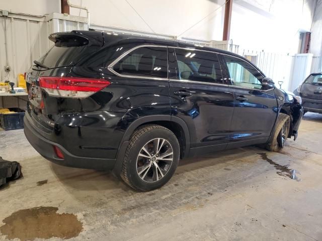 2019 Toyota Highlander LE