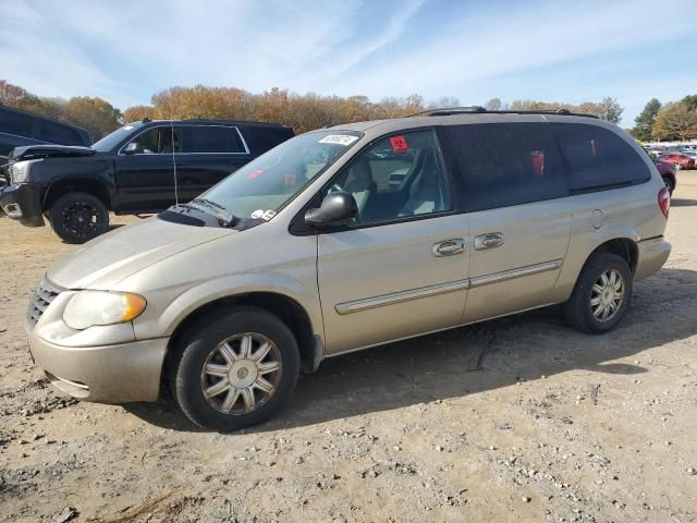 2006 Chrysler Town & Country Touring