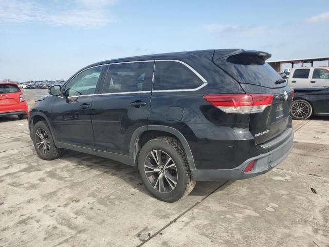 2019 Toyota Highlander LE