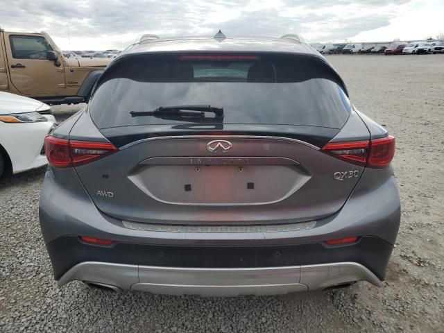 2017 Infiniti QX30 Base