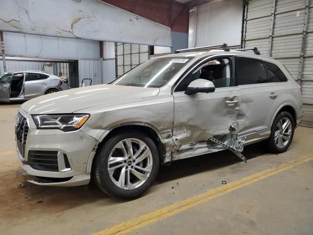 2021 Audi Q7 Premium Plus