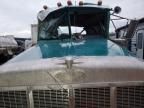 2000 Peterbilt 378