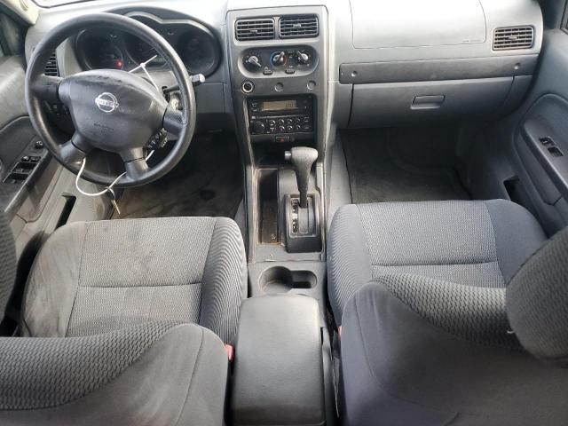 2002 Nissan Frontier Crew Cab XE