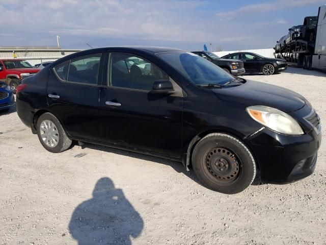 2013 Nissan Versa S