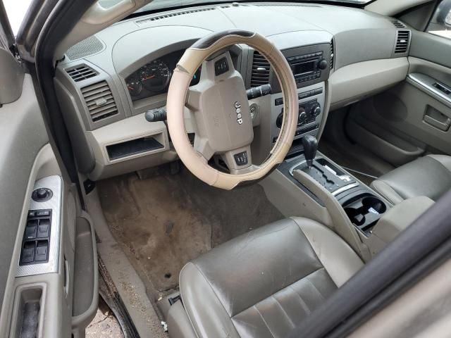 2005 Jeep Grand Cherokee Laredo