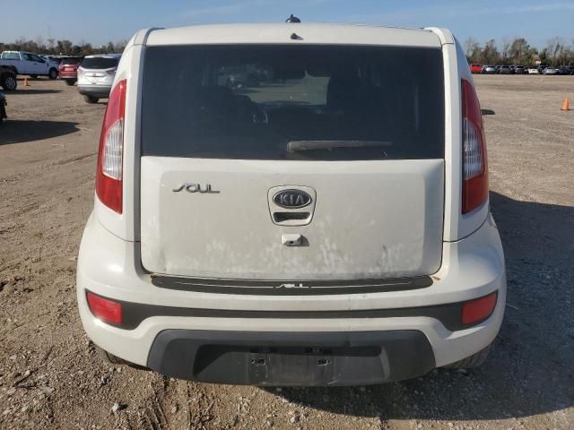 2012 KIA Soul +