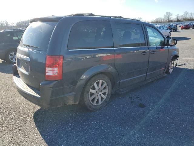 2008 Chrysler Town & Country Touring