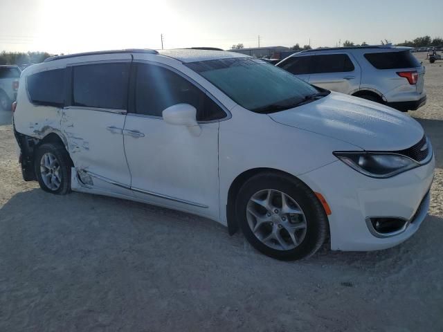 2017 Chrysler Pacifica Touring L Plus