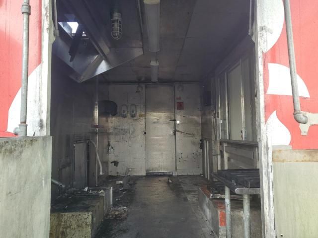 1998 Freightliner Chassis M Line WALK-IN Van