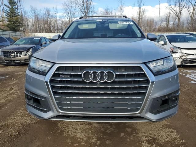 2018 Audi Q7 Prestige