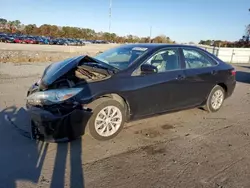 Vehiculos salvage en venta de Copart Dunn, NC: 2016 Toyota Camry LE