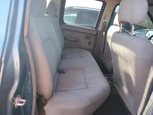 2001 Nissan Frontier Crew Cab XE