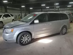 Salvage cars for sale at Des Moines, IA auction: 2008 Chrysler Town & Country Touring