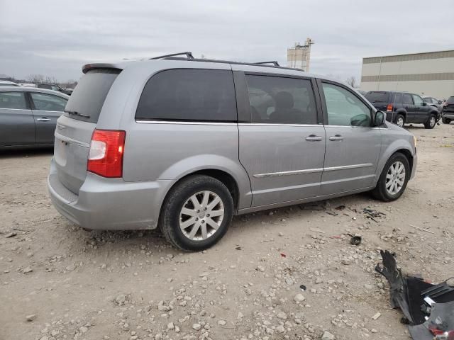 2013 Chrysler Town & Country Touring