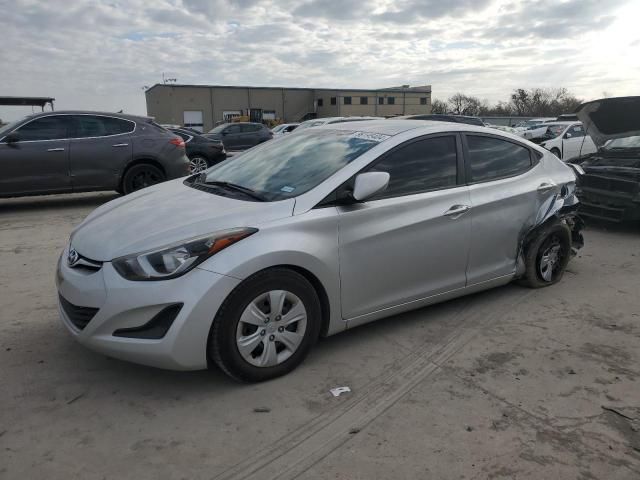 2016 Hyundai Elantra SE