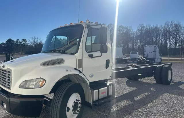 2020 Freightliner M2 106 Medium Duty