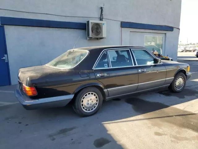 1991 Mercedes-Benz 560 SEL