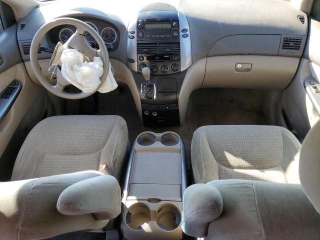 2006 Toyota Sienna CE