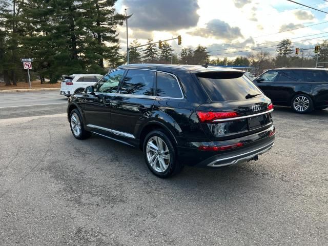 2021 Audi Q7 Premium